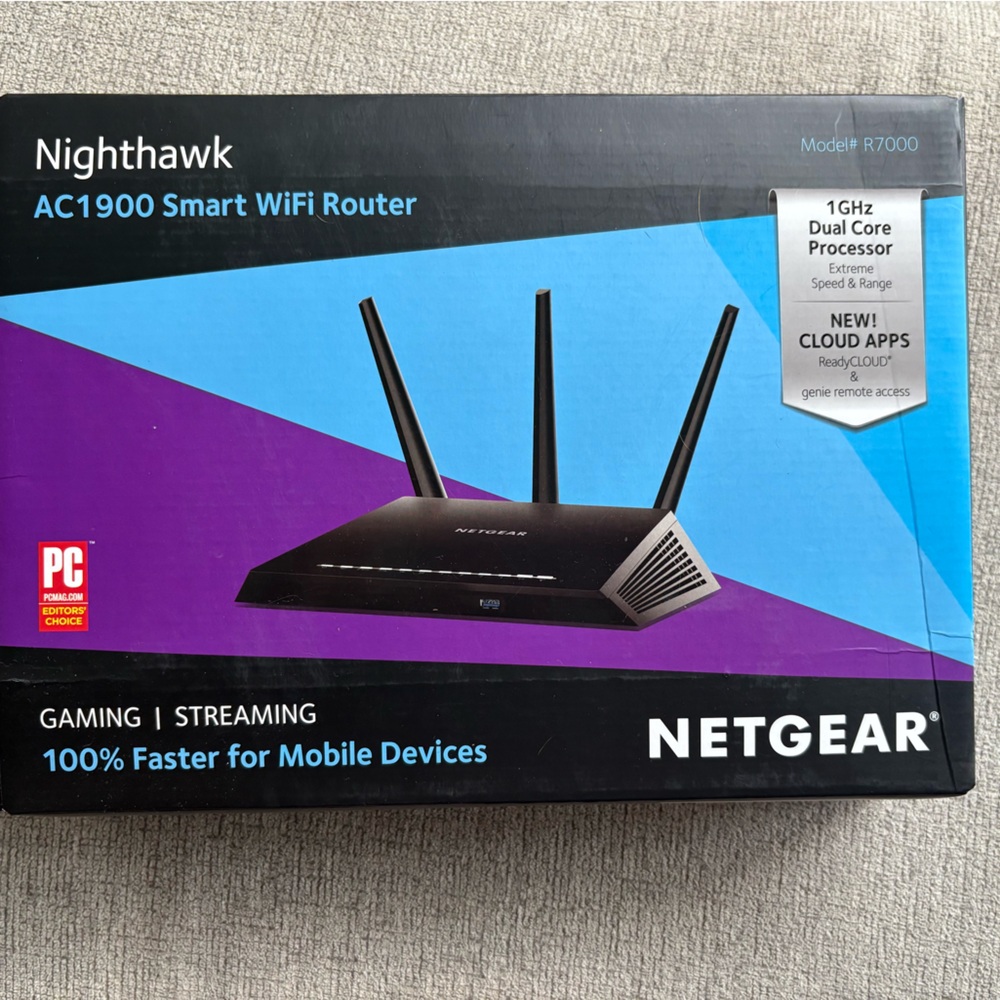 NETGEAR Nighthawk R7000 AC1900 Smart WiFi Router NEW - Picture 4 of 11
